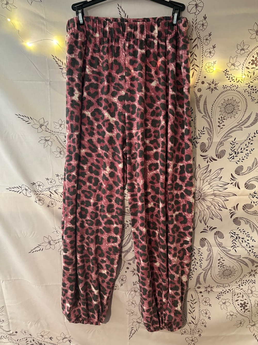 Women's Pink Leopard Print Harem Pants